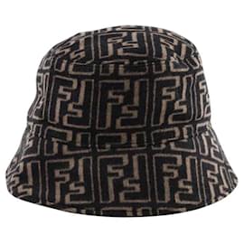 Fendi-Chapéu de lã-Preto