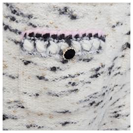 Chanel-Chanel 21A Runway cream cashmere wool tweed trim boucle knit shorts-White,Cream