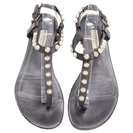 Balenciaga-Balenciaga Cagole leather stud T-strap sandals-Black