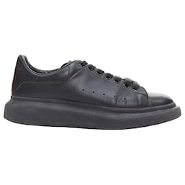 Alexander Mcqueen-Alexander McQueen Oversized leather chunky sneakers-Black