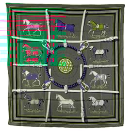 Hermès-Hermès Green Couvertures Et Tenues De Jour Silk Scarf-Green