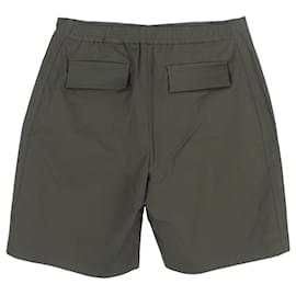 Valentino Garavani- Valentino Garavani Logo-Patch Bermuda Shorts in Olive Polyester -Green,Olive green