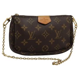 LOUIS VUITTON Monogram Multi Pochette Accessoires Pouch M44840 LV Auth 112974 Monogramma