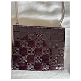 Louis Vuitton-MODEL: ANGE DAMIER PM BANDOULIERE-Dark red