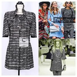 Chanel-14K$ Celeb Style  Black Ribbon Tweed Jacket Rare-Black