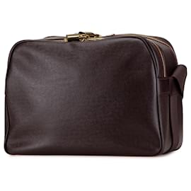 Louis Vuitton-Louis Vuitton Red Taiga Reporter PM-Red,Dark red