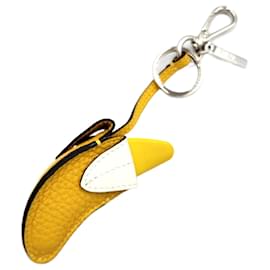 Fendi-Fendi Banana Motif Charm Key Ring-Yellow