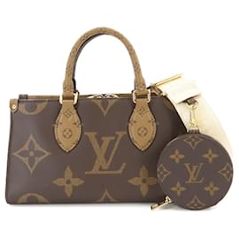 Louis Vuitton-Louis Vuitton Monogram Giant Onthego EW Shoulder Bag-Other