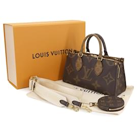 Louis Vuitton-Louis Vuitton Monogram Giant Onthego EW Shoulder Bag-Other