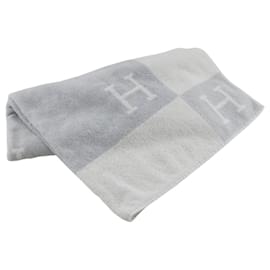 Hermès-Hermes Light Blue Cotton Bath Towel-Light blue