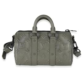 Louis Vuitton-Louis Vuitton Khaki Embossed Monogram Seal Keepall XS-Green