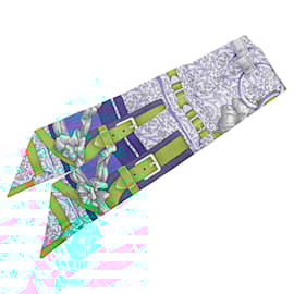 Hermès-Hermès Green Grand Manege Fleuri Silk Twilly Scarf-Other