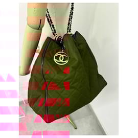 Chanel-bucket bag chain strap-Red,Navy blue
