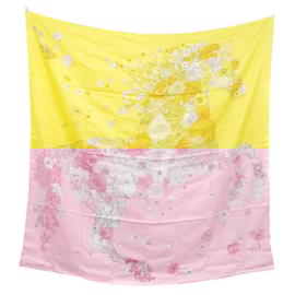 Hermès-Grand foulard en soie jaune Hermes-Jaune