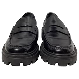 Tod's-Tod's Penny Loafers in Black Leather-Black