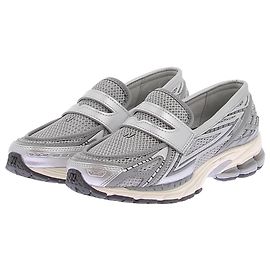 NEW BALANCE Baskets T.EU 40 Cuir Argenté