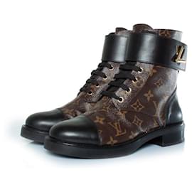 Louis Vuitton-Louis Vuitton, wonderland flat rangers in monogram-Brown,Black