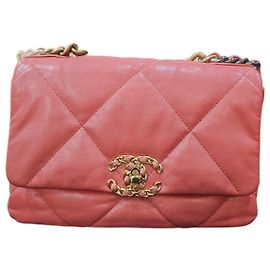Chanel 19 Bolso Flap de cordero rosa Rosa