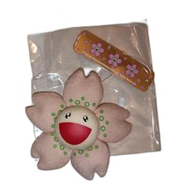 村上隆 Takashi Murakami Cherry Blossom Metal Keyring
