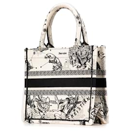 Dior-DIOR Handbags T.  Cloth-White