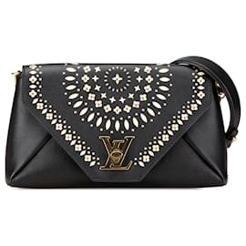 Louis Vuitton-LOUIS VUITTON Handbags T.  Leather-Black