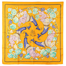 Hermès-HERMES Scarves T.  Silk-Yellow