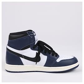 Nike-Nike Air Jordan Leather High-Top Sneakers in White x Navy DZ5485-401-Navy blue