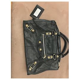 Balenciaga-Balenciaga Weekender bag-Black