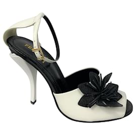 Fendi-Fendi White / Black Floral Applique Patent Leather Sandals-White