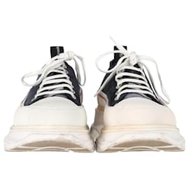 Alexander Mcqueen- Alexander Mcqueen Tread Slick Sneakers in Black Suede-Black