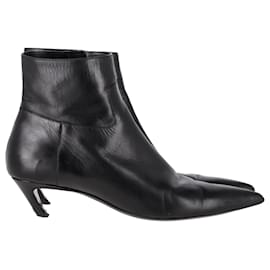 Balenciaga-Balenciaga Slash Heel Boots in Black Leather-Black