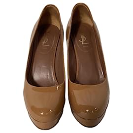 Saint Laurent-Saint Laurent Palais Platform Pumps in Brown Patent Leather-Brown