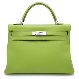 Hermès-Sac à main Hermes Kelly 32 en vert anis-Autre