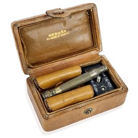 Hermès Conjunto de barbear vintage Hermes com estojo de couro marrom Bege