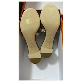 Hermès-HERMES GOLD COLOR sandals in calf leather-Brown
