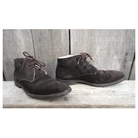 Gucci-Botas-Castanho escuro