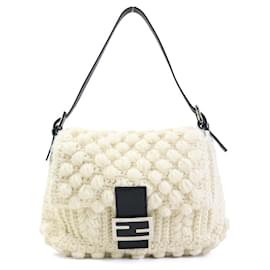 Fendi-Fendi Mamma Bucket Shoulder Bag-Black,Eggshell