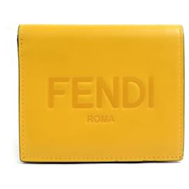 Fendi-Fendi Bi-fold Wallet in Yellow Leather-Yellow