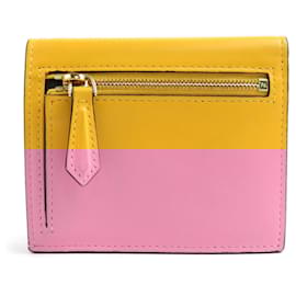 Fendi-Fendi Bi-fold Wallet in Yellow Leather-Yellow
