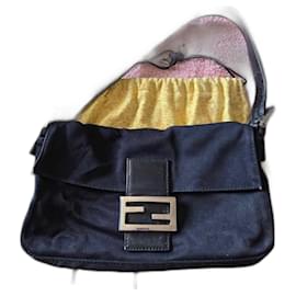 Fendi-Sac à main Fendi Baguette-Noir