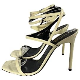 Saint Laurent- Saint Laurent Amber Strappy High-Heeled Sandals in Cream Leather-White,Cream