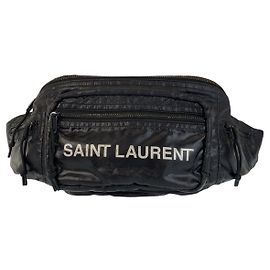 Yves Saint Laurent Sac à dos en nylon Saint Laurent Paris 408731 Noir