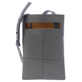 Bottega Veneta-Bottega Veneta Gray Calfskin Shoulder Bag-Brown