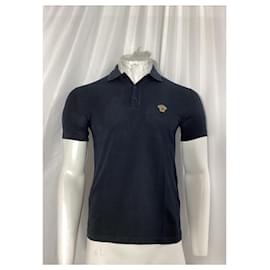 Versace-Polo em algodão preto bordado Medusa da Versace-Preto