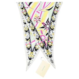 Bufanda triangular estampada Emilio Pucci en seda multicolor Multicolor
