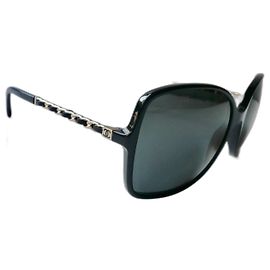 CHANEL Nuevas Gafas Negras Cuadradas con Cadena Negro