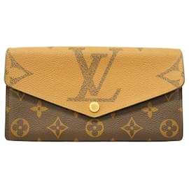 Louis Vuitton-Louis Vuitton Long Wallet Monogram Reverse Giant Portefeuille Sarah-Brown