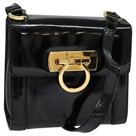 Sac à épaule Gancini Salvatore Ferragamo Émail Noir Or Auth KD105 Noir Doré