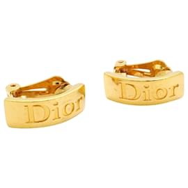 Dior-Dior-Golden
