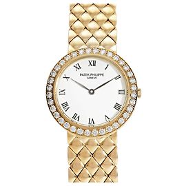 Orologio da polso per uomo Patek Philippe Calatrava 4820 001 Altro
